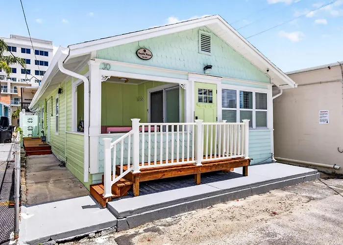 Island Vibes House * Clearwater Beach